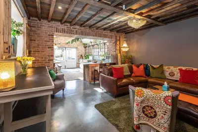 Image de Cheshire Boutique Bathhouse - Interior Designed Georgian Townhouse
