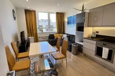 Image de Modern 2 Bedrooms 2 Bathrooms apartment in Cmk. Free Parking