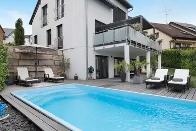 Image de Appartement 'Kosmaway' avec piscine privée, Wi-Fi et climatisation