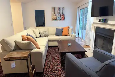 Image de Spacious and Elegant 3 Bedroom Pinehurst House - Near #2 Golf Course