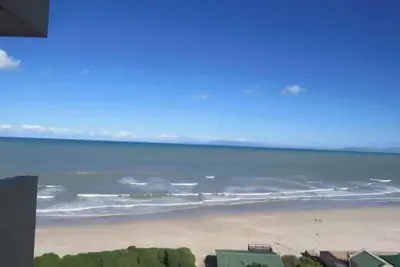 Beautiful Apartment on Beachfront Strand