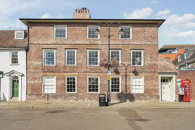 Image de 6 Angel Hill, Bury st Edmunds