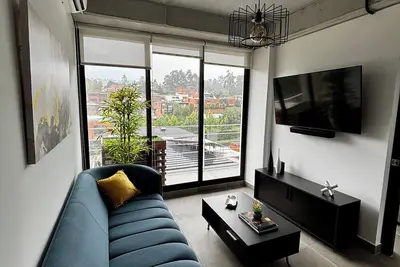 Image de Modern Apartment with A/C - Steps from Ciudad Cayala & Us Embassy