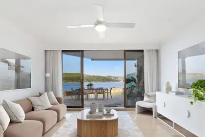 Image de Three Bedroom Harbourfront Townhouse in Manly!