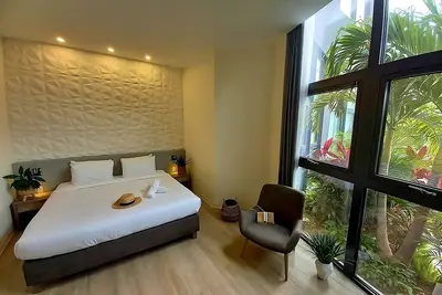 Image de Discover our Corner of Paradise! Close to Beaches - Cupecoy Beach, Maho Beach!