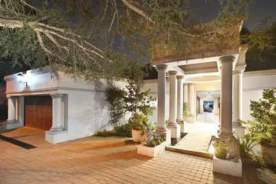 Image de Luxury 6-bedroom villa in Hyde Park Sandton
