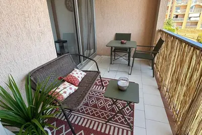 Image de T2 avec terrasse, piscine et parking -Idéal curistes et vacanciers