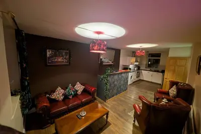 Image de Benny's Hideout - City Centre - Parking - 2br