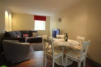 Image de Sal's Hideout - City Centre - Parking - 2br