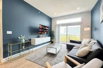 Image de Luxury 2bd | Deep Ellum | Free Parking | Pool+Gym