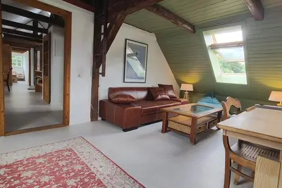 Image de Stylish listed house. With sauna, fitness studio and a small garden. Bathing pond.