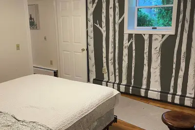Image de Cozy 2br/1ba Furnished In-Apartment – Quiet Country