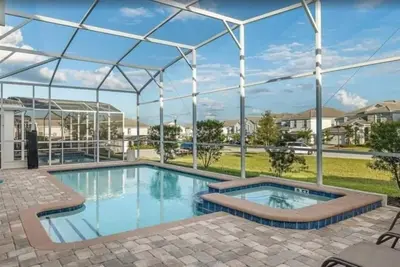 Image de New! Luxurious 6br Villa in Champions Gate | Pool, Spa & Near Disney