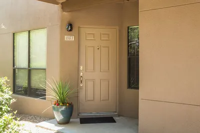 Image de Cozy condo with all the amenities where memories are made.