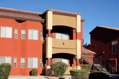 19th Hole at Hawk Ridge