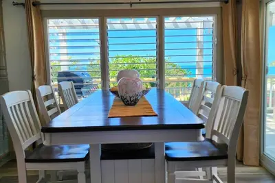 Image de Yellow Maison, Romantic Caribbean Getaway