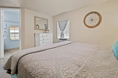 Downtown Tulsa Balcony - Unit A