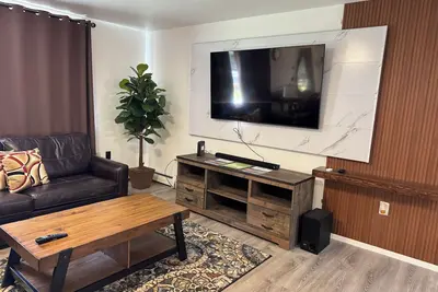 Image de \nNew Listing _ Eagle Meadow Comfy Home in Juneau Valley
