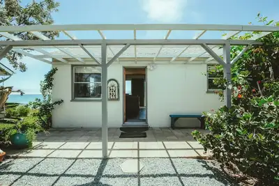 Image de Vintage Cayucos Beach Cabin