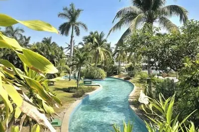 Image de Acapulco Diamante: Lake Blue with Lake View