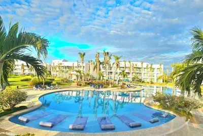 Image de Diamante with deck and barbecue