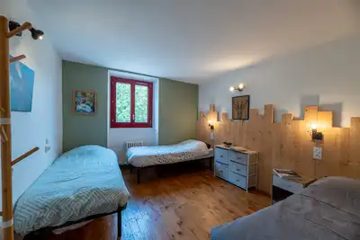 Image de Chambre 'Les Carlines 3' avec vue sur la montagne, terrasse partagée et Wi-Fi