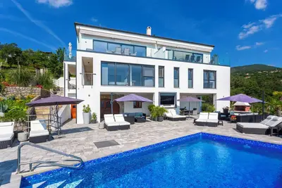 Image de White Pearl Diamond – Luxury Villa with Pool & Sea View in Opatija, Croatia
