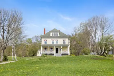 Image de 7ph Sunny Farmhouse Retreat, Ac, Game Room, Dog Friendly