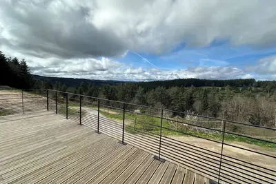 Image de Gîte de la Vernelle-Calme et vue imprenable. 10 à 14 personnes.
