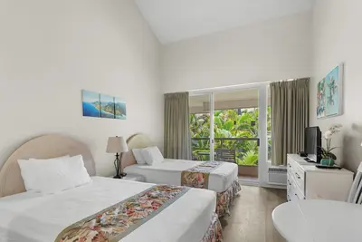 Image de Maui Banyan A-202 Unit A | Balcony, Pool Access