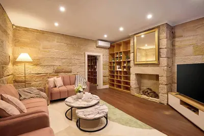 Image de Heritage Charm | Free Parking | 5min Finger Wharf
