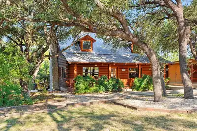 Image de New! Frio Rivers Edge in the Heart of Hill Country