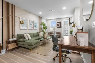 Image de Beachside Luxury 2br Suite w/ Pool, Gym + Parking