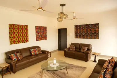 Image de 4Bed House Spintex Manet Ac Wifi
