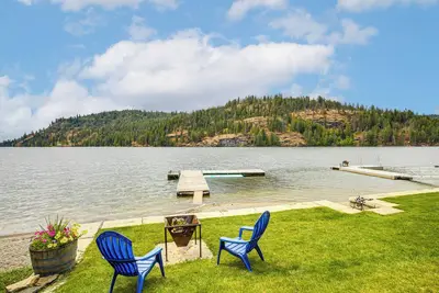Amazing Views! Epic Twin Lakes Escape w/ Dock