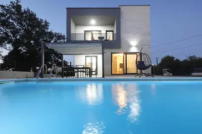 Image de Belle maison à Debeljak