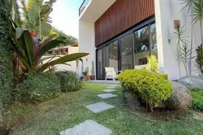 Image de Amazing Condo in Downtown, 2 blocks from the beach