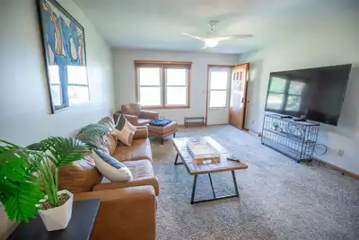 Image de Work & Relax - Modern & Comfy Oasis - Office - Pkg