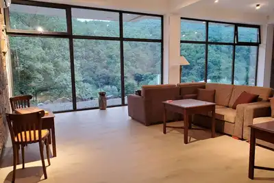 Image de The Whispering Oaks, une villa de luxe avec a/c dans le pittoresque Vahagnadzor