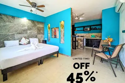 Image de Amorous Escape I 500m Award-Winning Beach I Memory Foam King Bed I Kitchen Ac