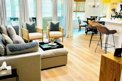 Image de Serenity By The Beach!