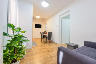 Image de Casa Vacanze 'Colombo House' avec Terrasse Privée et Climatisation