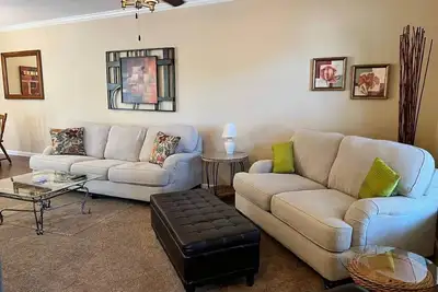 Image de Mins to Blessing Hospital*Miss River* Country Club