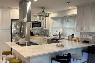 Image de 4-bedroom house in awesome Brookhaven with Ac