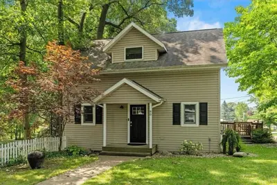 Image de Cottage Near Lake James - Sleeps up to 10!