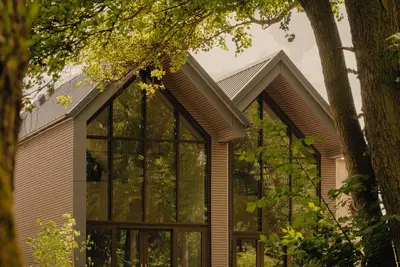 Image de Chalet-Salle de bain privée extérieure-Vue sur la campagne