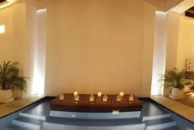 Image de Luxury   Mansion With 5br With great pool