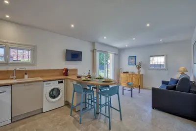 Image de Les Vagues d'Aquentis - Proche plage