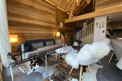 Image de À 150m des pistes de ski, 2ème étage, balcon, télévision, casier à ski, 75m², Valloire