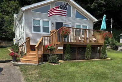 Image de Charming cottage on Crystal Clear Birch Lake - Perfect getaway